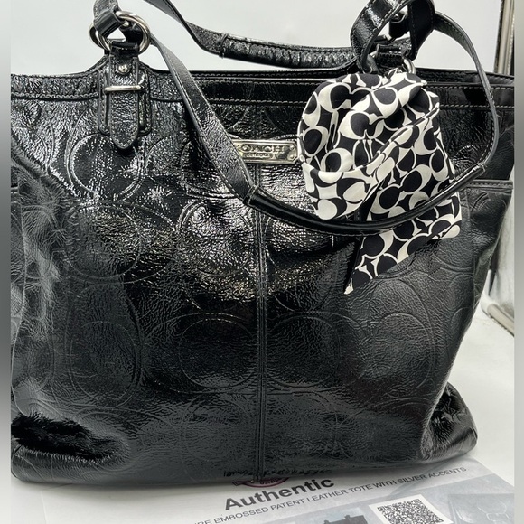 Authentic Coach Black Signature Embossed Patent leather N/S Gallery Tote F19818 - Picture 2 of 16